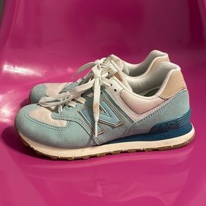 Womens New Balance 574